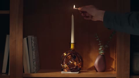 Beat 14: Candle lit