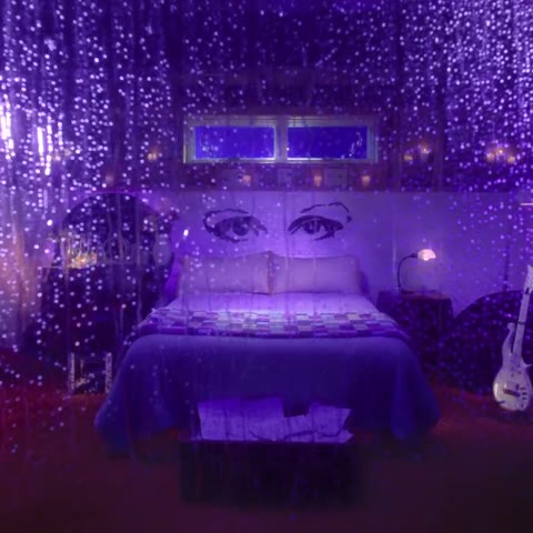 Beat 1: Bedroom sparkles