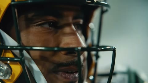 Beat 9: Patriots QB and helmets