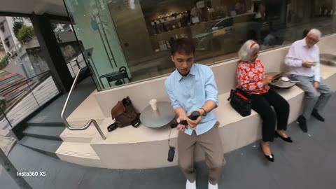 Beat 14: Promenade vlogger