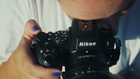Beat 12: Camera grip