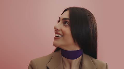 Beat 6: Side glance