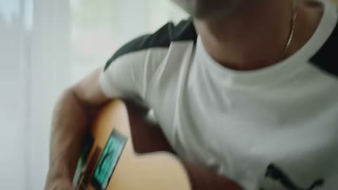 Beat 9: Guitar on the stairs