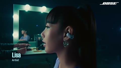 Beat 1: Earbud and Lisa
