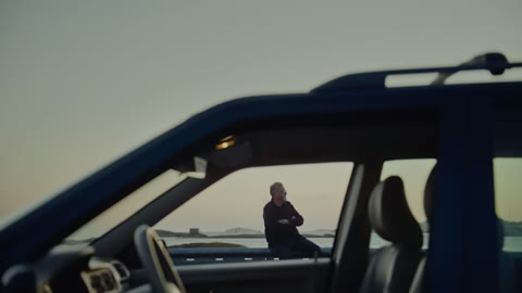 Beat 2: Man by the car