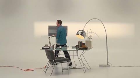Beat 7: Lifting the monitor