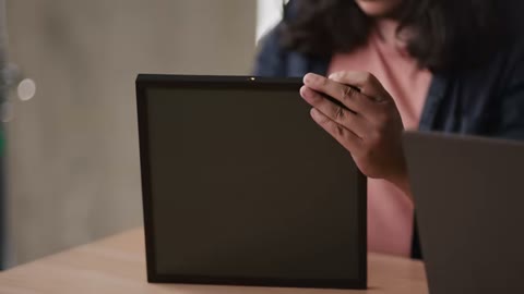 Beat 1: Placing the display