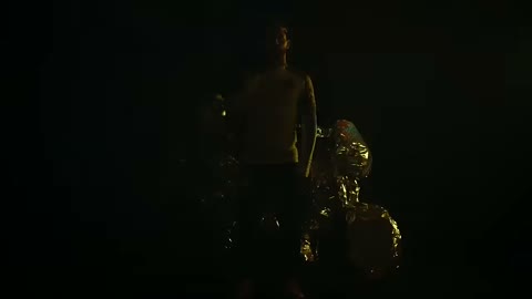 Beat 14: Boot and golden figure