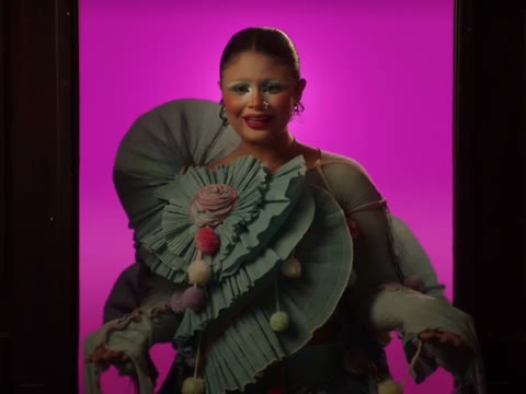 Beat 9: Clown pose