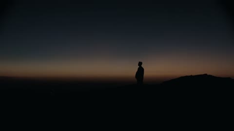 Beat 1: Silhouette