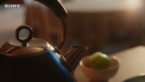 Beat 2: Curtain and kettle