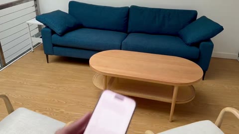 Beat 1: Empty room
