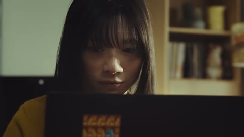 Beat 2: Face close-up