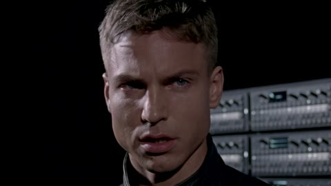 Beat 7: Watcher glance