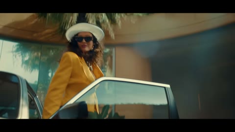 Beat 9: Hotel arrival