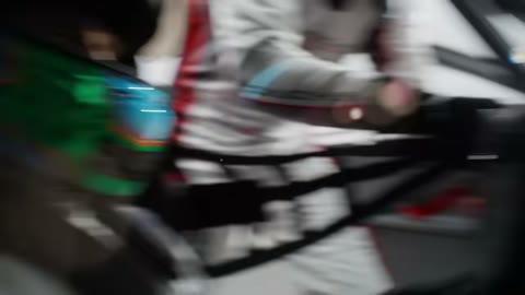 Beat 7: Wheel and hands