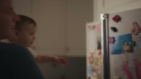 Beat 5: Toddler at the fridge
