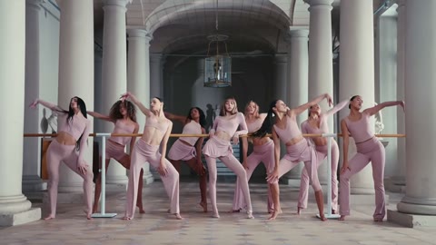 Beat 8: Barre ensemble
