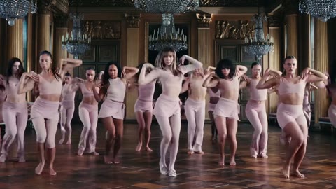 Beat 11: Line at the barre