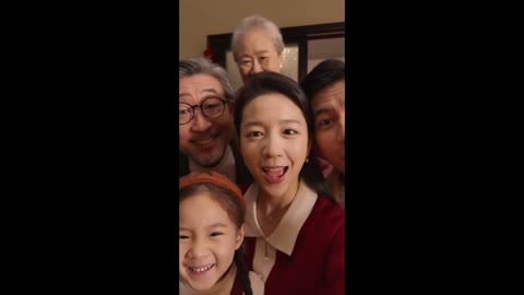 Beat 13: Selfie together