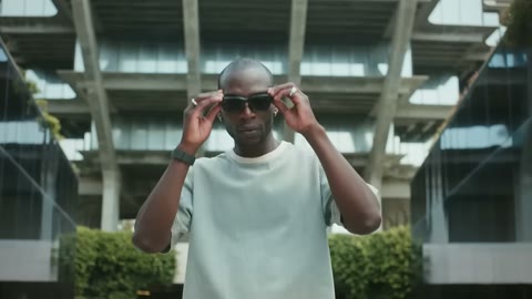 Beat 29: Glasses on