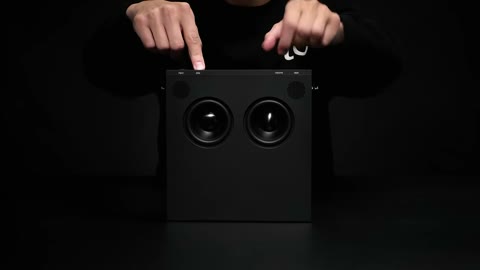 Beat 15: Front two-hand press
