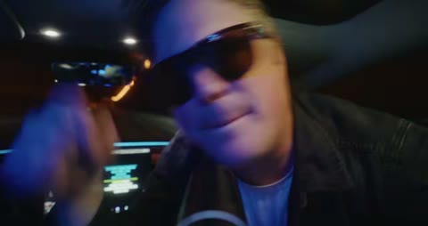 Beat 14: Sunglasses driver