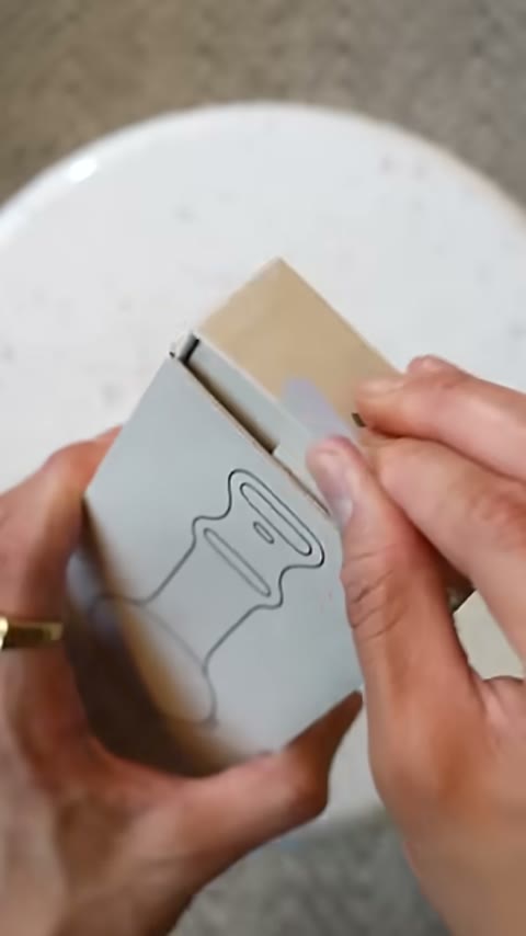 Beat 4: Back of box