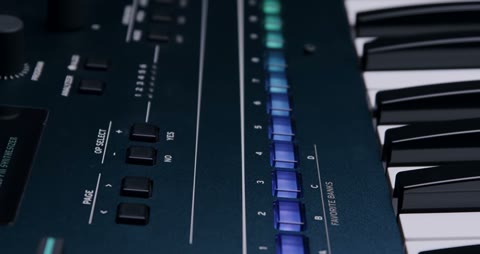 Beat 4: Colour bank buttons
