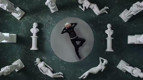 Beat 3: Statues overhead