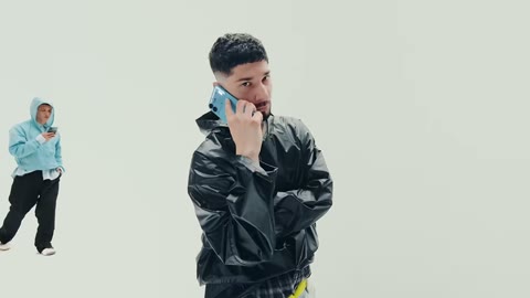 Beat 6: Hooded walker
