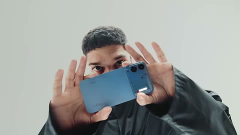 Beat 15: Framing hands