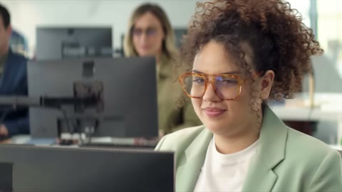 Beat 9: Office screens