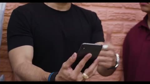 Beat 14: Friends at wall