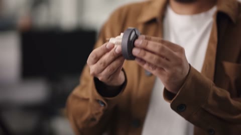 Beat 9: Hands on motor