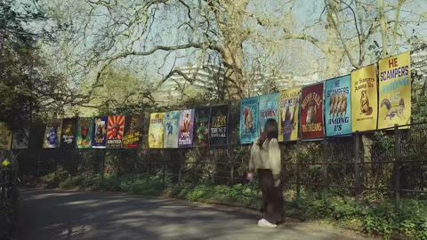 Beat 11: Poster wall