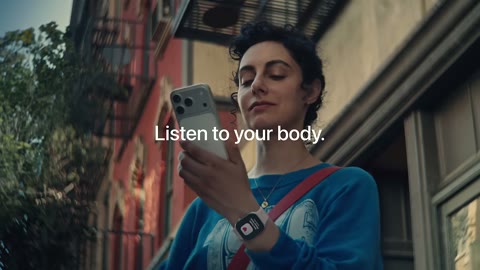 Beat 15: Phone raised