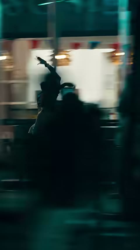 Beat 8: Feet and crossing